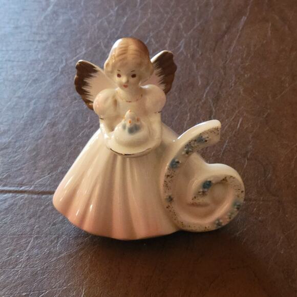 Josef Originals Through The Years Birthday Angel Girl 6 Years old Figurine - Picture 1 of 14